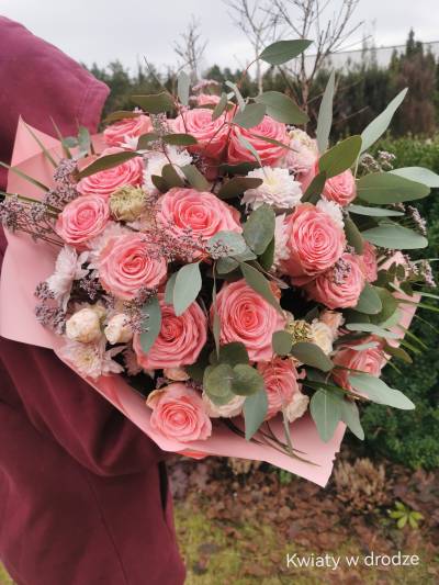 Partner: Kwiaty w drodze Renata Lubiankowska, Adres: 